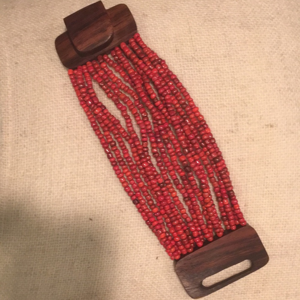 Coral Bead Stretch Bracelet